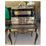N3 - FRENCH LOUIS XV-STYLE LADY