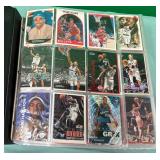 11 - LOT OF MIXED SPORTS CARDS (L8)