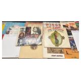 11 - MIXED LOT OF VINYL RECORDS (B195)