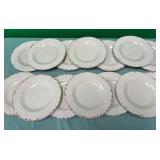 11 - LOT OF PLASTIC DISHES (L2)