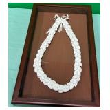 11 - HAWAIIAN SHELL NECKLACE IN SHADOWBOX (P34)