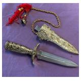 11 - COLLECTIBLE DAGGER & SHEATH (B209)