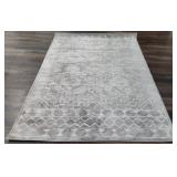 19 - AREA RUG 84X62'
