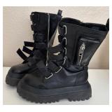 J3 - PAIR OF BLACK PLATFORM BOOTS (R71)