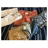 J1 - MIXED LOT OF CLOTHING (M20)