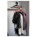 J2 - MIXED LOT OF CLOTHING, SHOES (R25)