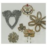 COSTUME PINS