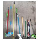 11 - HOUSEHOLD & YARD CLEANING TOOLS (U36)