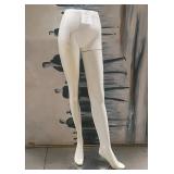 11 - PANT DISPLAY MANNEQUIN (J5)