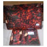 43 - NEW WMC TORTOISE SHELL TRAYS, SPREADERS (M53)