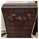 S2 - VINTAGE CHINESE-STYLE CHEST, TABLE LINENS