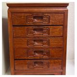 S2 - JEWELRY CHEST WITH COLLECTIBLE PINS (B32)