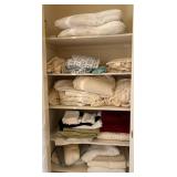 S2 - MIXED LOT BED & BATH LINENS (H24)