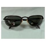 11 - CLASSIC RAY-BAN DESIGNER SUNGLASSES