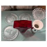 11 - ELEGANT ART GLASS ASSORTMENT