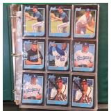 11 - LOT OF COLLECTIBLE BASEBALL CARDS (B110)