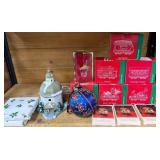 11 - MIXED LOT OF COLLECTIBLE TREE ORNAMENTS (B10)