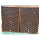 11 - VINTAGE SANSUI SPEAKER PAIR