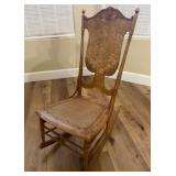 20 - VINTAGE ROCKING CHAIR