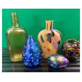 11 - FIVE PIECES COLLECTIBLE ART GLASS (B101)