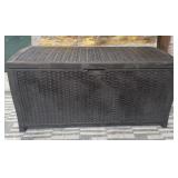 11 - PATIO STORAGE CHEST (U17)