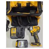 S1 - DeWALT ATOMIC 20V MAX KIT WITH BAG (G56)