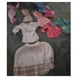 S1 - MIXED LOT OF CLOTHING (E204)