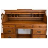 S1 - VINTAGE ROLL-TOP DESK (K38)