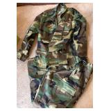 S1 - CAMO JACKET & PANTS SIZE L SHORT (L164)