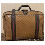 N1 - GUCCI TRAVEL SUITCASE (G119)