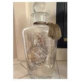 N1 - VINTAGE GLASS DECANTER (M95)
