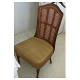 J1 - VINTAGE VALET CHAIR (A19)