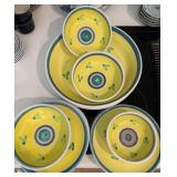J1 - 15-PIECES HAND-PAINTED DISHWARE (ITALY) (K14)