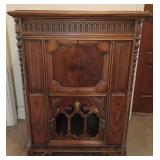 M - VINTAGE ZENITH RADIO CONSOLE (H1)