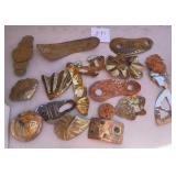 M - MIXED LOT OF COLLECTIBLES (G?1)