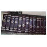 M -LOT OF NATIONAL GEOGRAPHIC MAGAZINE HOLDERS