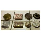 M - LOT OF VINTAGE COMPACTS (K40)