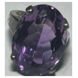 A HUGE STERLING SILVER AMETHYST SIZE 7 RING 11.70G