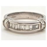 14K WHITE GOLD RING W/DIAMONDS SIZE 6, 4.4GRAMS