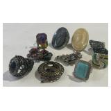 LOT OF COSTUME RINGS