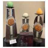 J1 - THREE PILLAR CANDLE HOLDERS & DECOR BOX (L11)