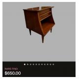 J1 - BEDSIDE TABLE (M15)