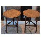 R - PAIR OF MATCHING SIDE TABLES (L2)