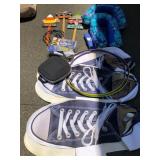 P - POOL FLOATS, SNEAKERS COSTUMES, YARD STAKES