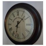 P - COLONIAL CLOCK CO WALL CLOCK (M29)