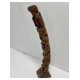 ANTIQUE NATIVE AMERICAN TOTEM POLE