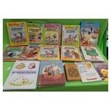 U - MIXED LOT OF BOOKS (A212)