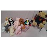 U - MIXED LOT OF COLLECTIBLE BEARS & MORE (P373)