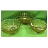 U - VINTAGE AMBER GLASS MIXING BOWLS (A10)