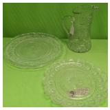 U - VINTAGE GLASS PITCHER & TWO PLATTERS (P96)